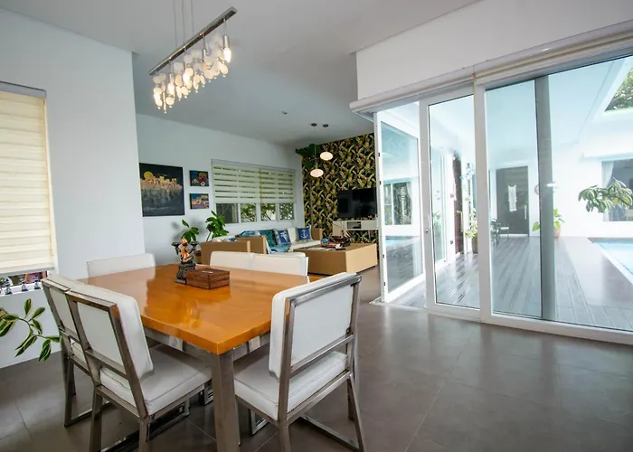 One Hagdan Villas